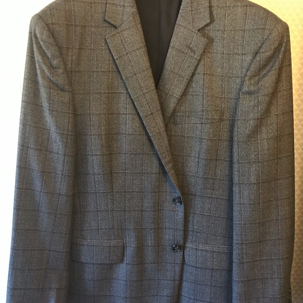44 regular gray plaid sports coat